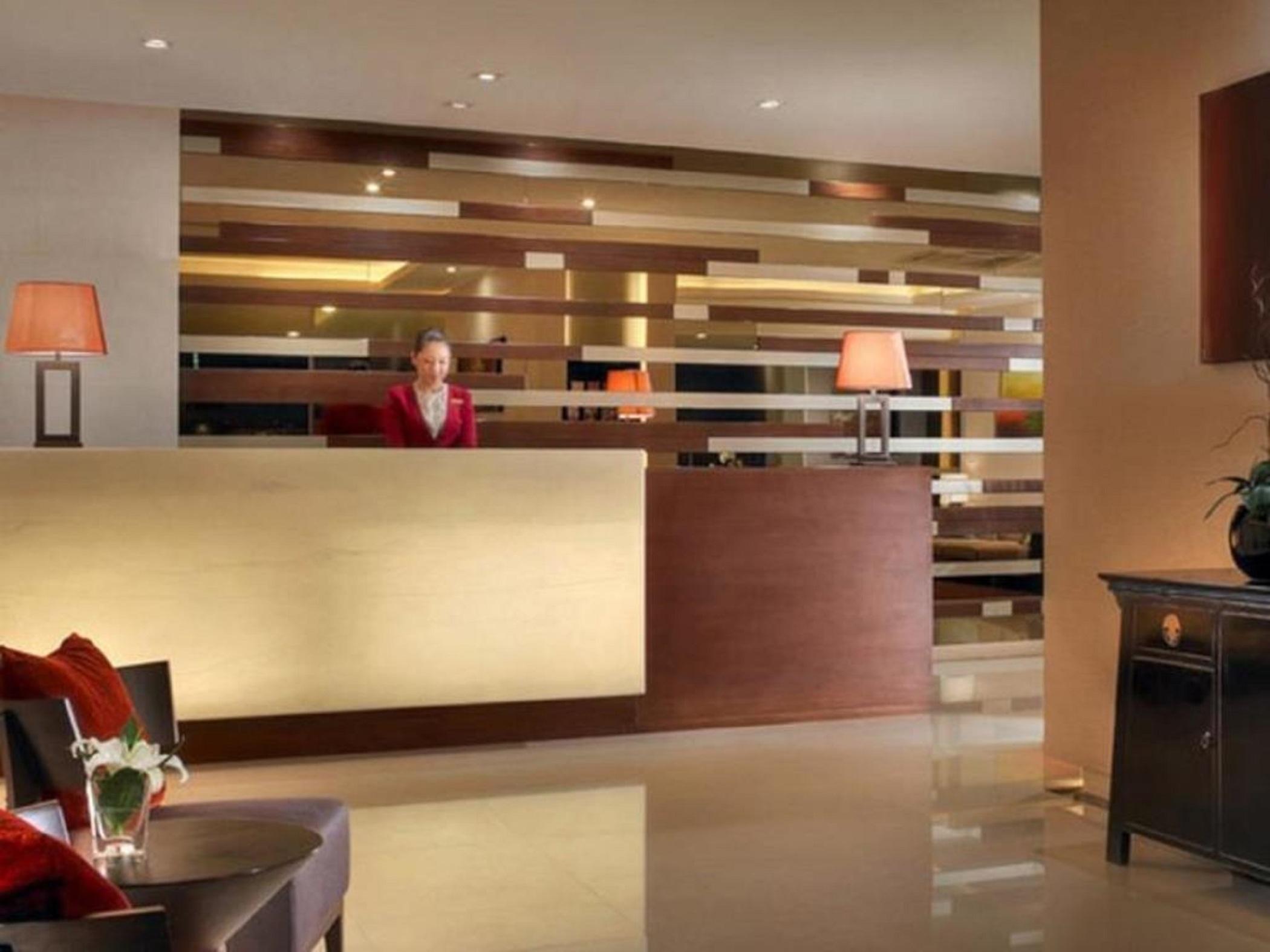 Bangna Pride Hotel & Residence Bangkok Buitenkant foto