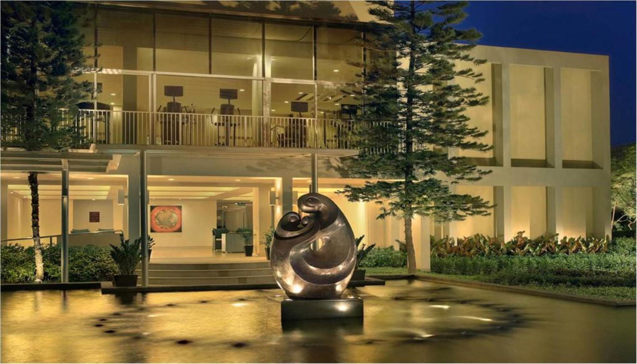 Bangna Pride Hotel & Residence Bangkok Buitenkant foto