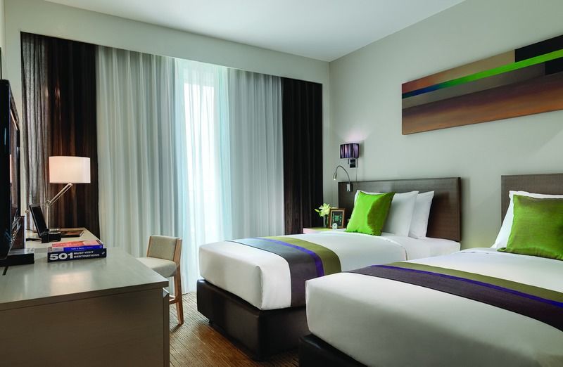 Bangna Pride Hotel & Residence Bangkok Buitenkant foto