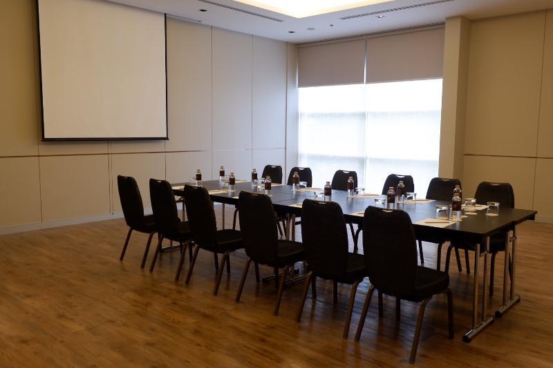 Bangna Pride Hotel & Residence Bangkok Buitenkant foto