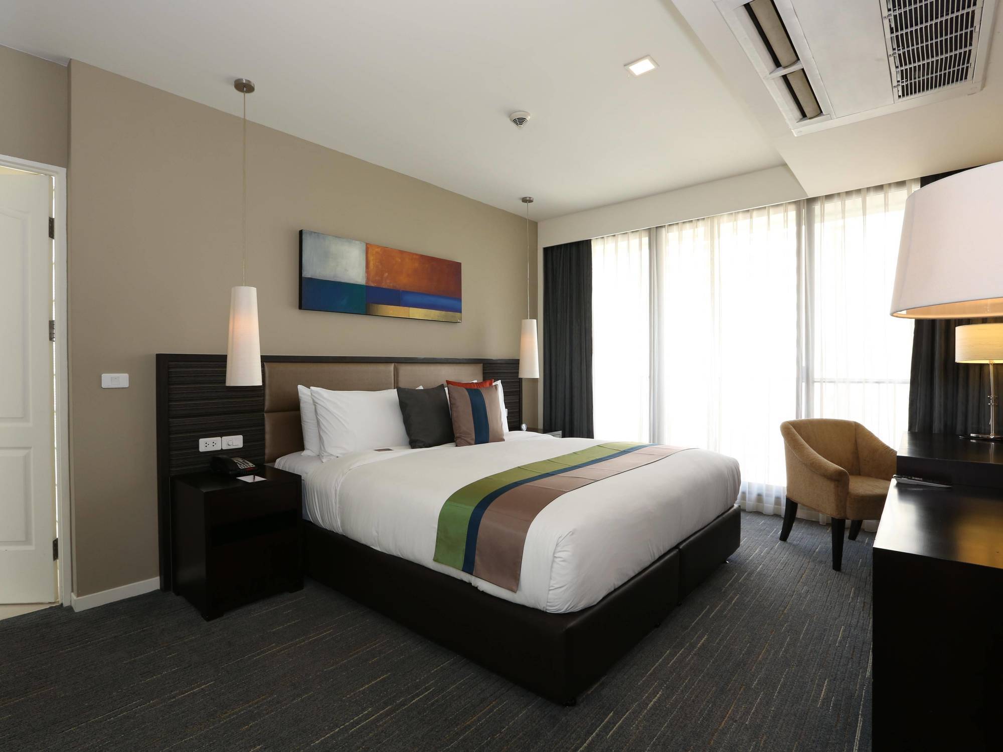 Bangna Pride Hotel & Residence Bangkok Buitenkant foto